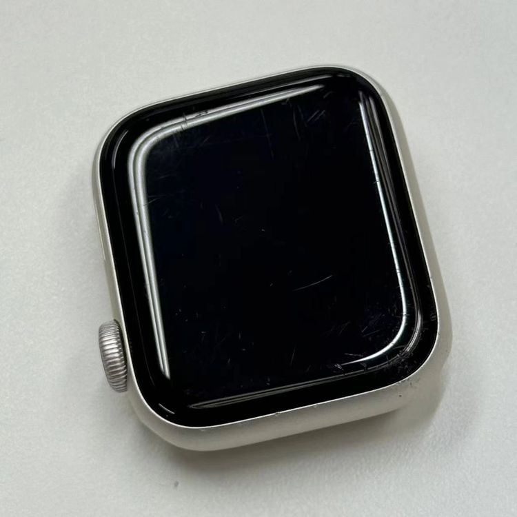 Apple Watch SE ��2���� 40mm 32GB �������饤�� MRFX3J/A Appl