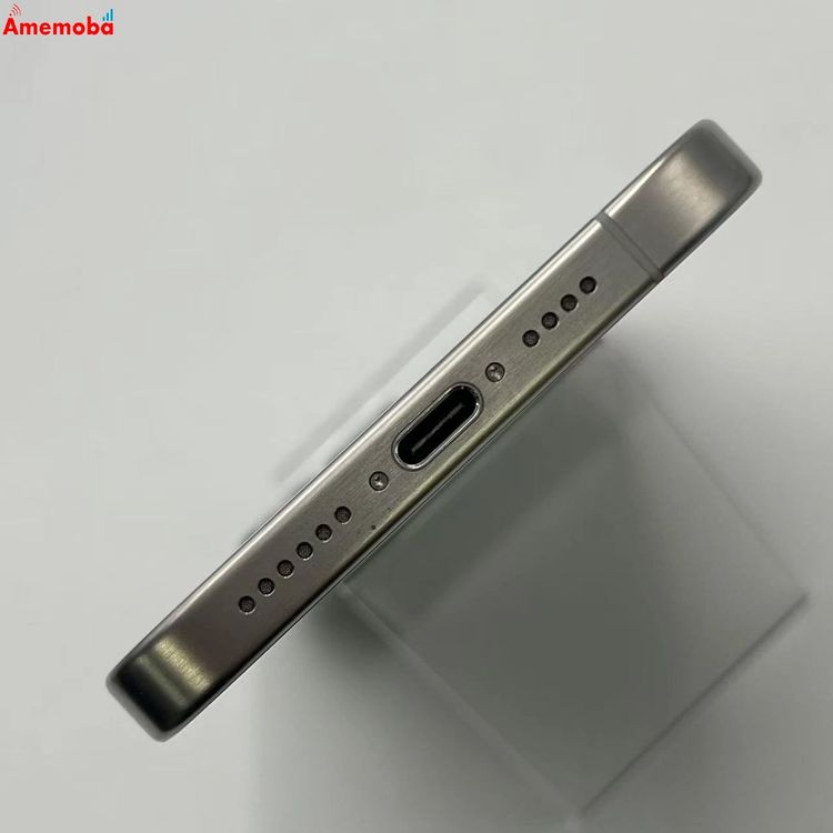 iPhone15 Pro Max 256GB �ۥ磻�ȥ����˥��� MU6Q3J/A docomo��S