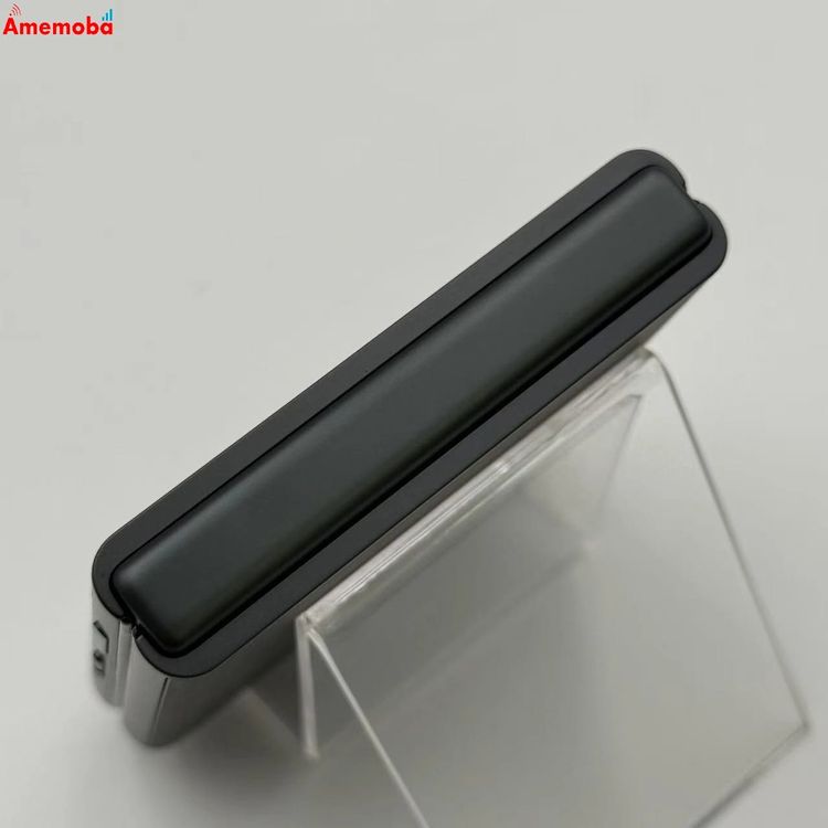 motorola razr 50 12GB/512GB 饰쥤 XT2453-9 SIM