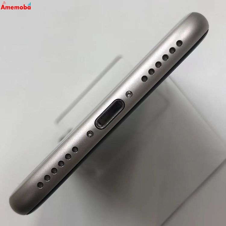 iPhoneSE ��3���� 64GB �������饤�� MMYD3J/A SoftBank��SIM�ե꡼
