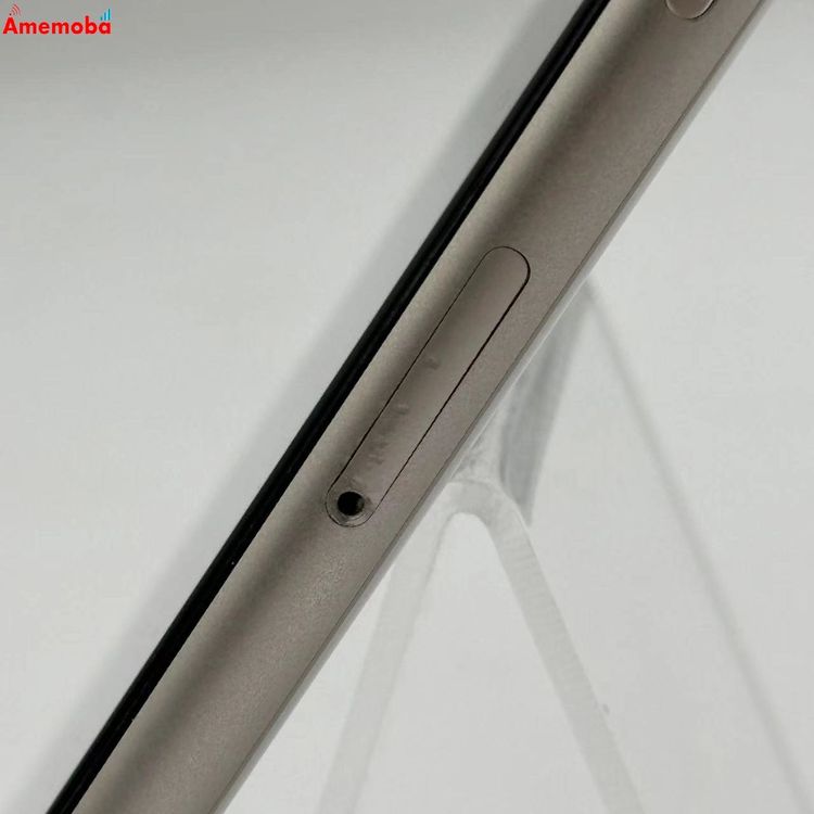 iPhoneSE ��3���� 64GB �������饤�� MMYD3J/A docomo��SIM�ե꡼