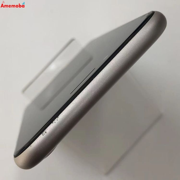 iPhoneSE ��3���� 64GB �������饤�� MMYD3J/A SoftBank��SIM�ե꡼
