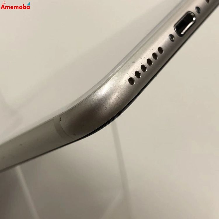 iPhoneSE ��3���� 256GB �������饤�� MMYK3J/A Apple��SIM�ե꡼