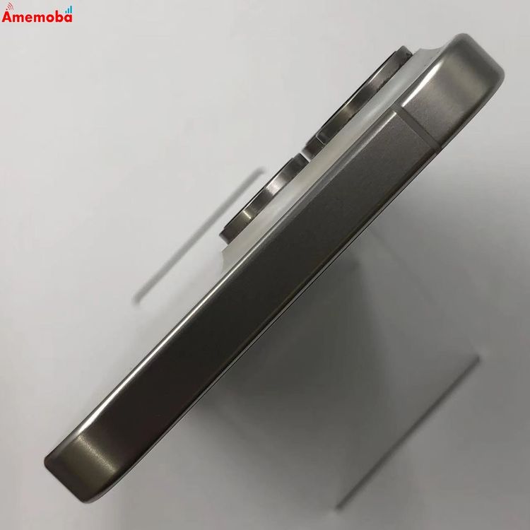 iPhone15 Pro Max 256GB �ۥ磻�ȥ����˥��� MU6Q3J/A docomo��S