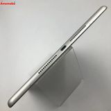 iPad ��8���� 32GB ����С� MYMJ2J/A  docomo��SIM�ե꡼ ��������