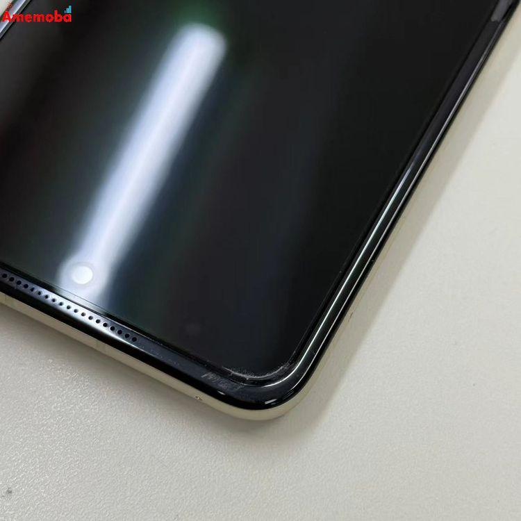 motorola razr 50d 8GB/256GB �ۥ磻�ȥޡ��֥� M-51E docomo��