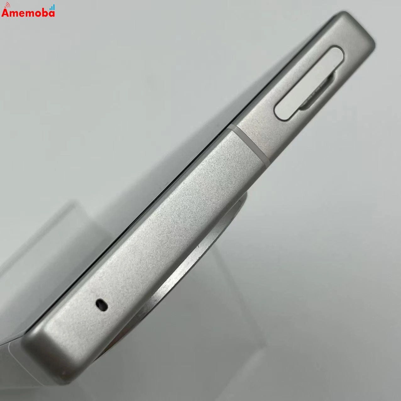 AQUOS R9 ホワイト シャープ AQUOS R9 SoftBank [ホワイト] 価格比較 - 価格.com