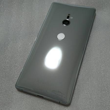 XPERIA XZ2 702SO