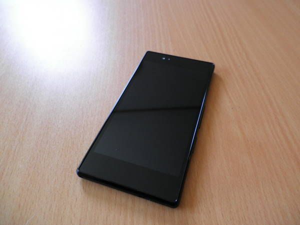 au KYV37��Quaphone �֥�å������ޥ����Ρ�����ࡡ���