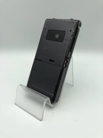 ムスビー｜【新品未使用】docomo ガラケー P-01H ダークメタル 