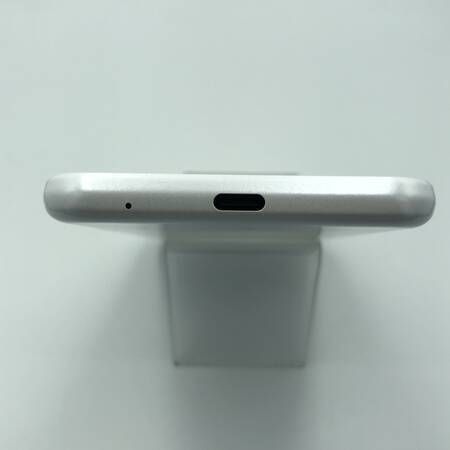 ��SIM���å�����Ѥߡ�AQUOS sense2 SHV43-u ���륭���ۥ磻��