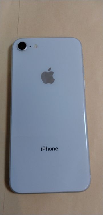 SIM�ե꡼ IPhone8 64GB������̵����