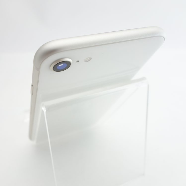��SIM�ե꡼��iPhoneSE3 64GB �������饤�� ����86�� �������¡�