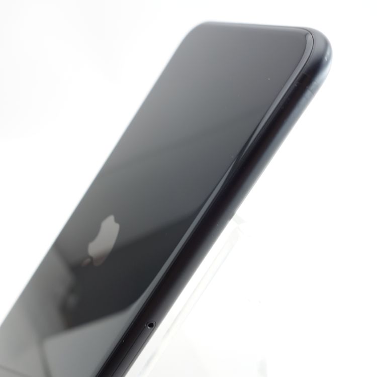 ��SIM�ե꡼��iPhoneSE2 64GB �֥�å� ����87�� �������¡�