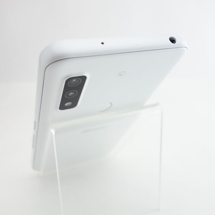 ��SIM�ե꡼��arrows We F-51B �ۥ磻�� �������¡� docomo��