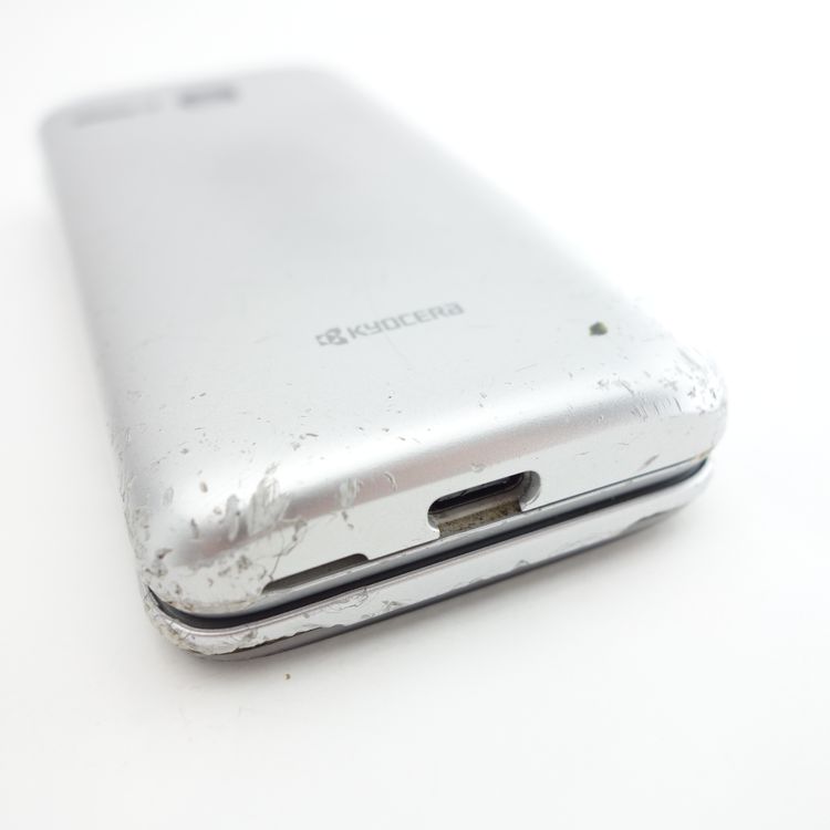 �ڳ��ѥ���󥯡�DIGNO��������3 902KC ����С� Softbank�� �������¡�