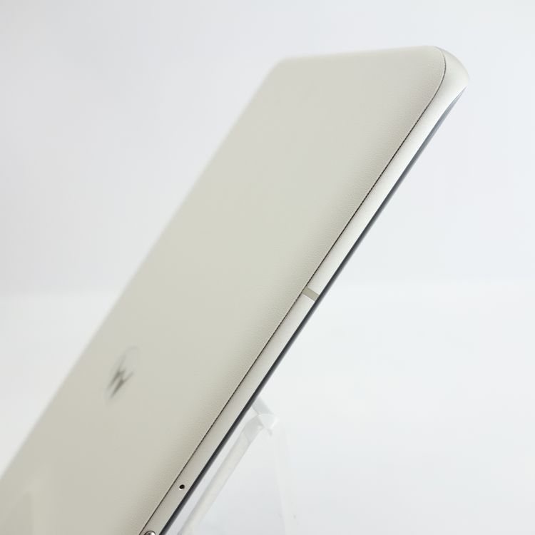 【SIMフリー】motorola edge 50s Pro バニラクリーム XT2403-5