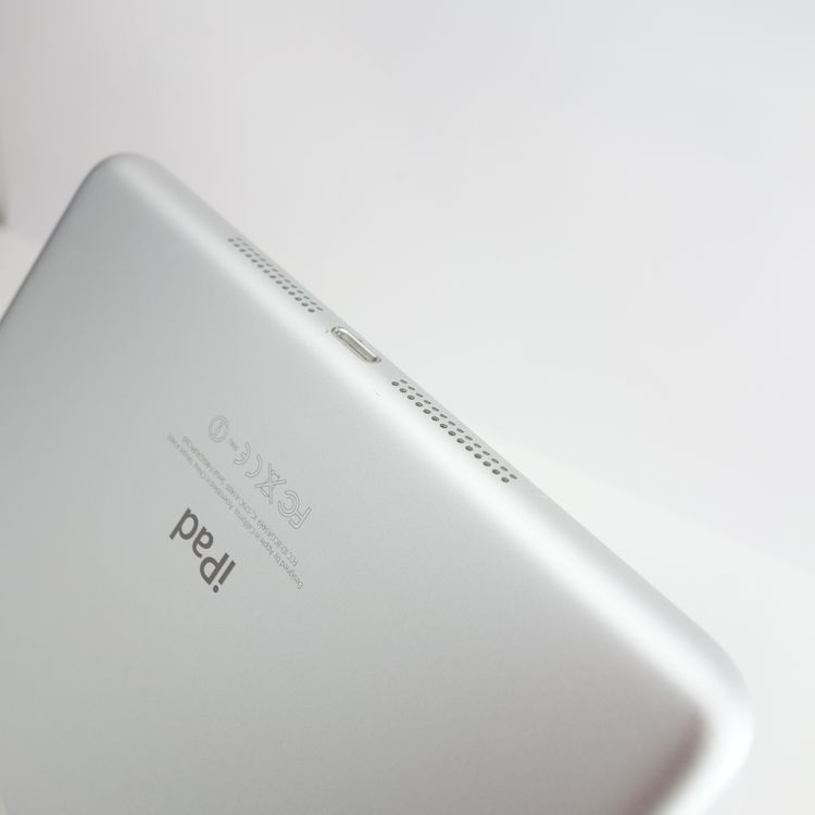 7.9iPad mini Retina 32GB С 91 Wi-Fiǥ