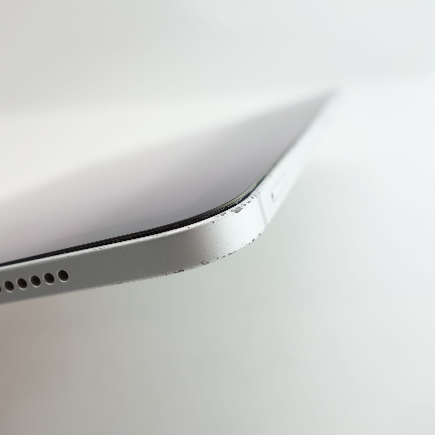 ムスビー｜【10.9インチ】iPad Air 第4世代 64GB シルバー 電池82 