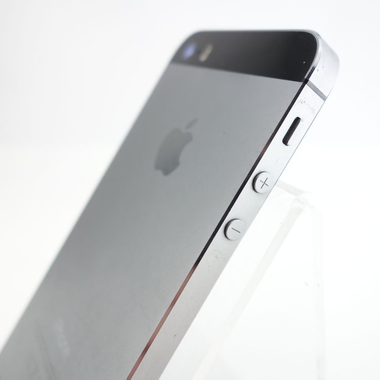 ��docomo��iPhone5S 16GB ���ڡ������쥤 ����100�� �������¡�