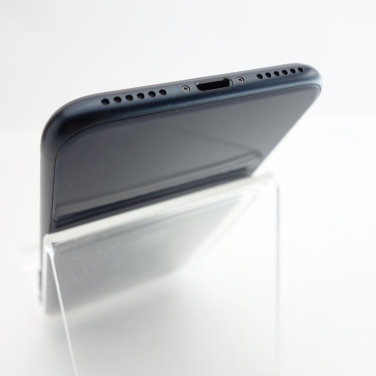 ��SIM�ե꡼��iPhoneSE3 64GB �ߥåɥʥ��� ����100�� �������¡�