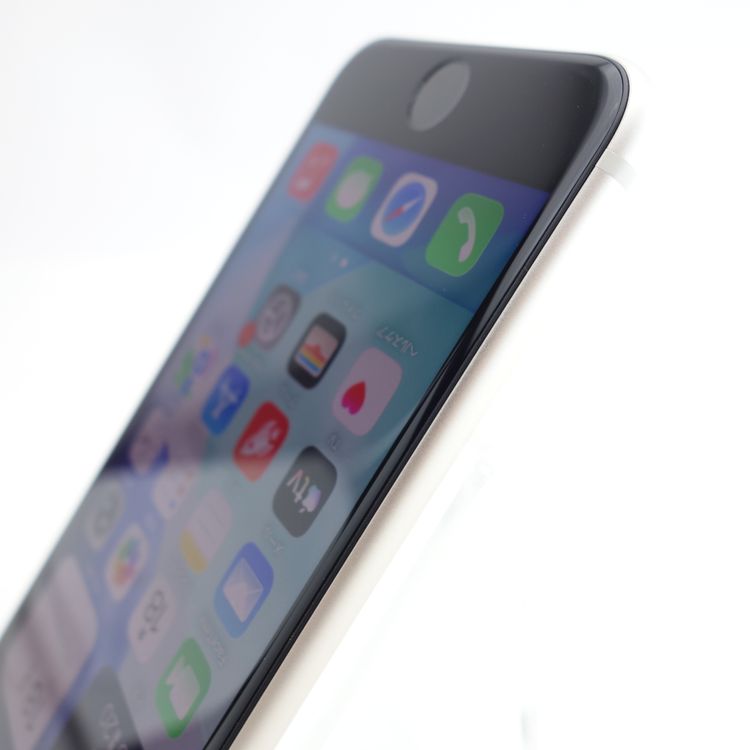��SIM�ե꡼��iPhoneSE3 64GB �������饤�� ����88�� �������¡�