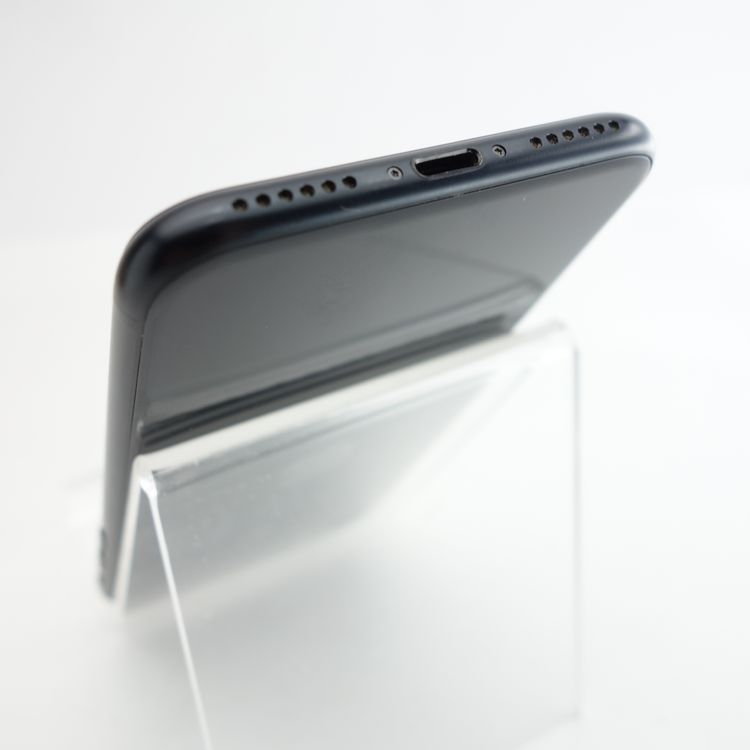 �ڥ���󥯡�iPhoneSE2 64GB �֥�å� ����100�� ����������