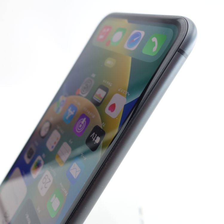 ��SIM�ե꡼��iPhone11 64GB �֥�å� ����100�� �������¡�