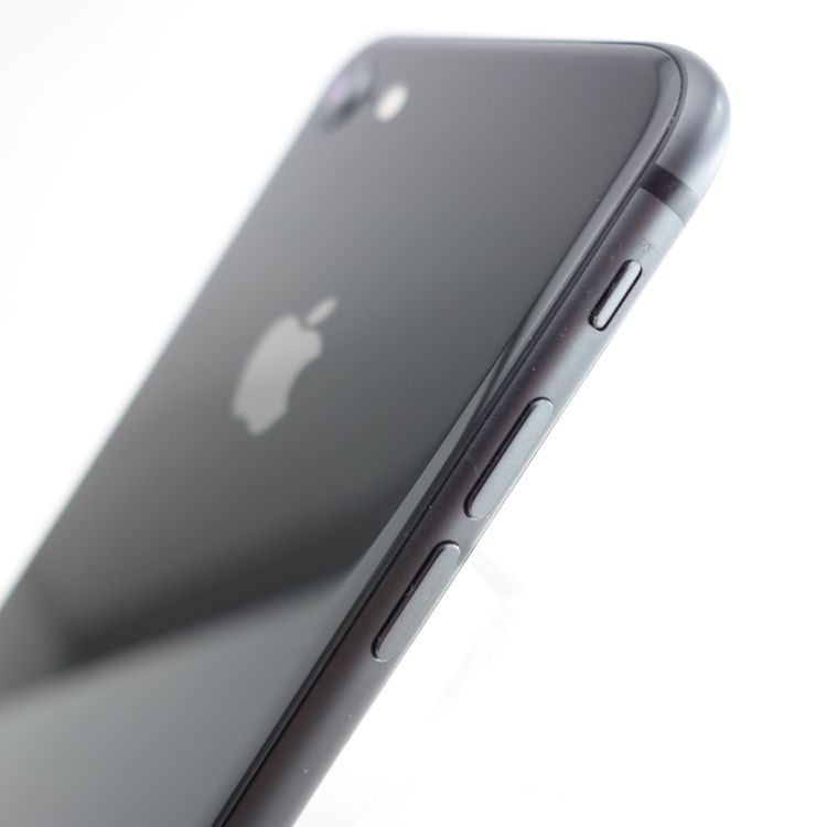 ��SIM�ե꡼��iPhone8 64GB ���ڡ������쥤 ����86�� �������¡�