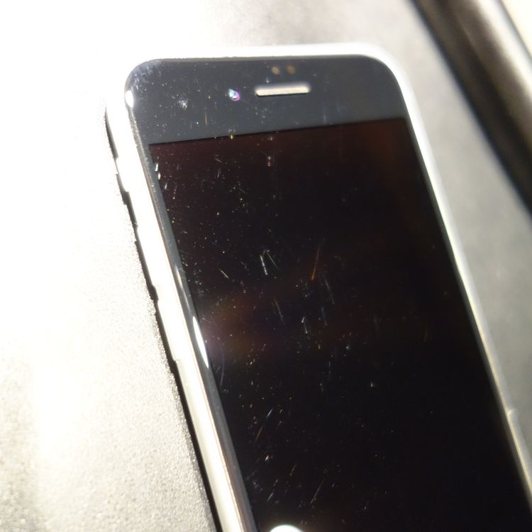 SIMե꡼iPhoneSE2 64GB ۥ磻 83 Appleȥ