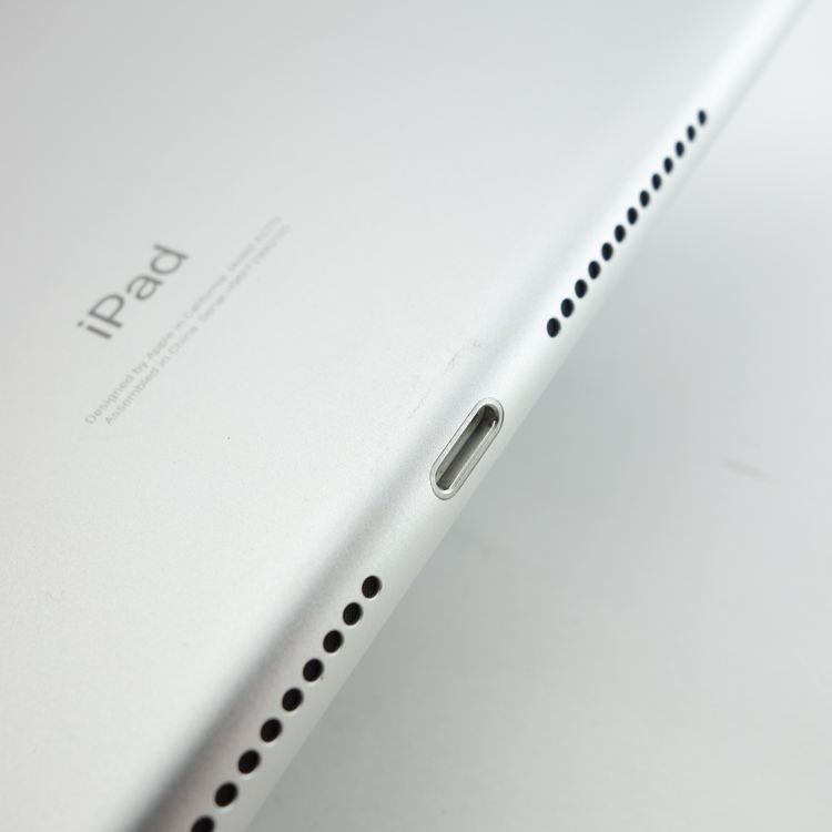 ��10.2�������iPad ��8���� 32GB ����С� ����91�� Wi-Fi��ǥ�