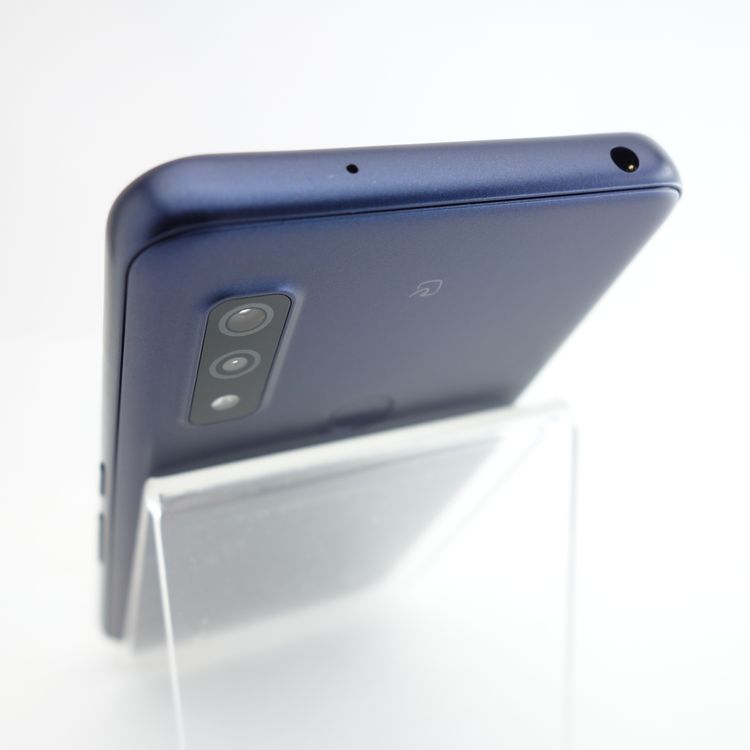 【SIMフリー】arrows We F-51B ネイビー 利用制限〇 docomo版