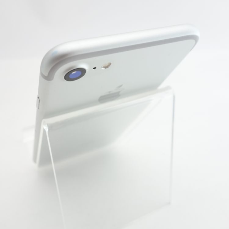 ��SIM�ե꡼��iPhone7 32GB ����С� ����100�� �������¡�