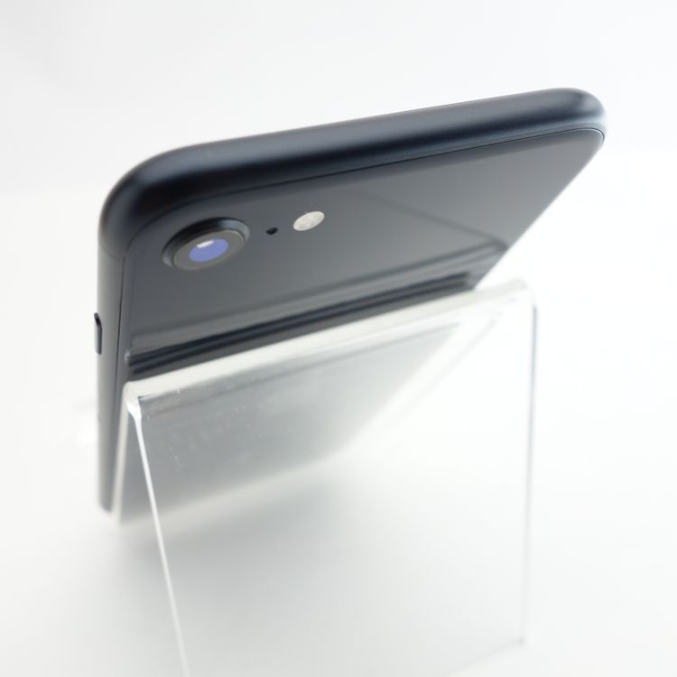 ��SIM�ե꡼��iPhoneSE3 64GB �ߥåɥʥ��� ����96�� �������¡�