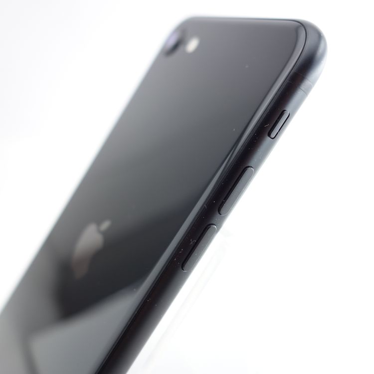 ��SIM�ե꡼��iPhoneSE2 64GB �֥�å� ����94�� �������¡�