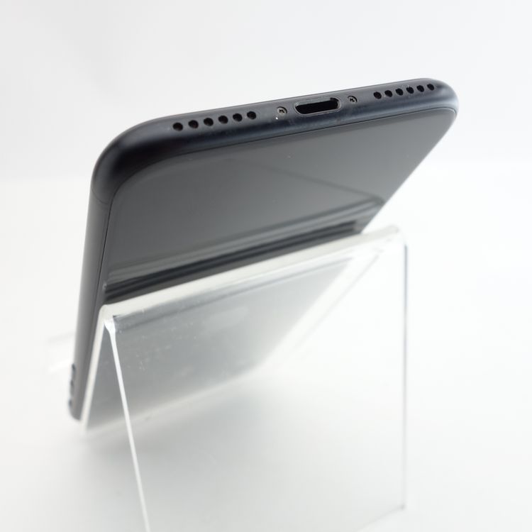 ��SIM�ե꡼��iPhoneSE2 64GB �֥�å� ����87�� �������¡�