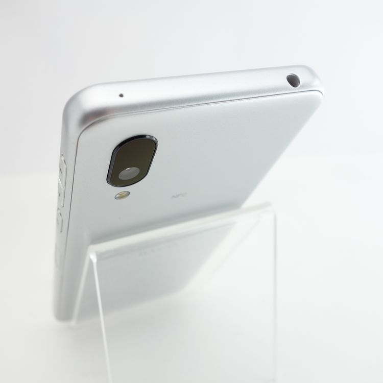 ��SIM�ե꡼��BASIO active SHG09 ����С� �������¡� au��