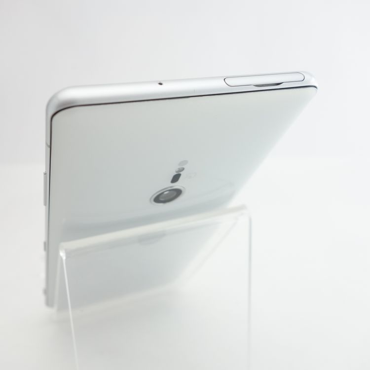 ��SIM�ե꡼��Xperia XZ3 SOV39 �ۥ磻�ȥ���С� �������¡�