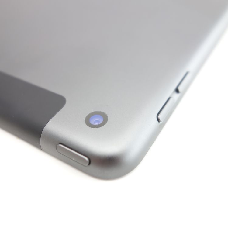 ��10.2�������iPad ��8���� 32GB ���ڡ������쥤 ����93�� SIM�ե꡼
