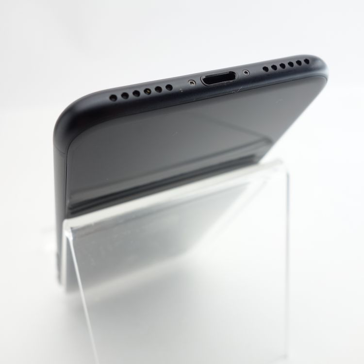 ��SIM�ե꡼��iPhoneSE2 64GB �֥�å� ����100�� �������¡�