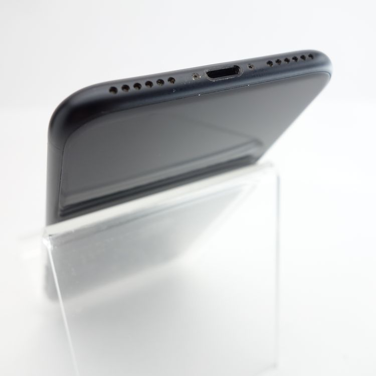 ��SIM�ե꡼��iPhoneSE2 128GB �֥�å� ����94�� �������¡�