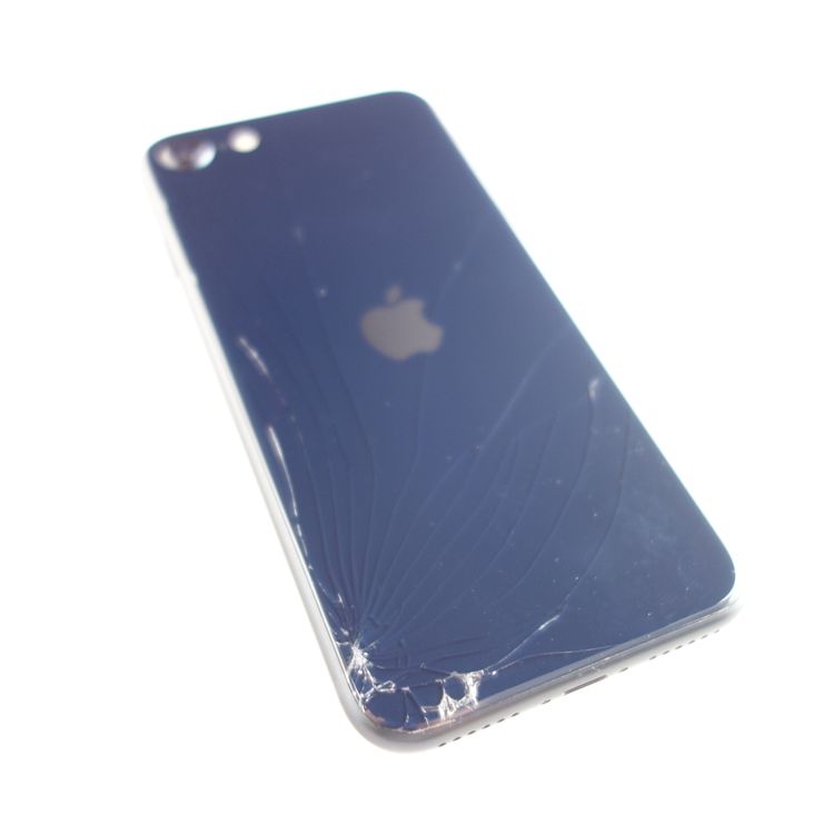 ��SIM�ե꡼��iPhoneSE3 64GB �ߥåɥʥ��� ����95�� ���̳��