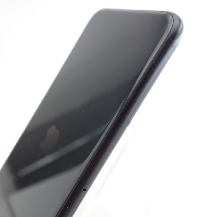 ��SIM�ե꡼��iPhoneSE2 64GB �֥�å� ����92�� �������¡�