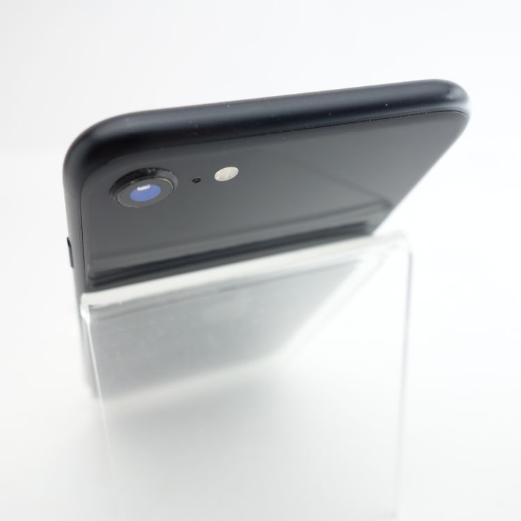 ��SIM�ե꡼��iPhoneSE2 64GB �֥�å� ����92�� �������¡�