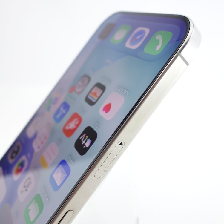 ��SIM�ե꡼��iPhone16 Pro 256GB �ʥ���������˥��� ����92��