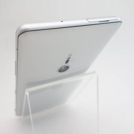 SIMե꡼XperiaXZ3 SOV39 ۥ磻ȥС auSIMå