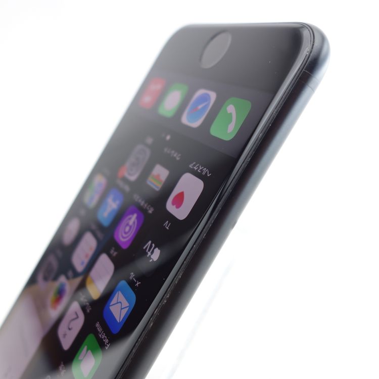 ��SIM�ե꡼��iPhoneSE2 128GB �֥�å� ����94�� �������¡�