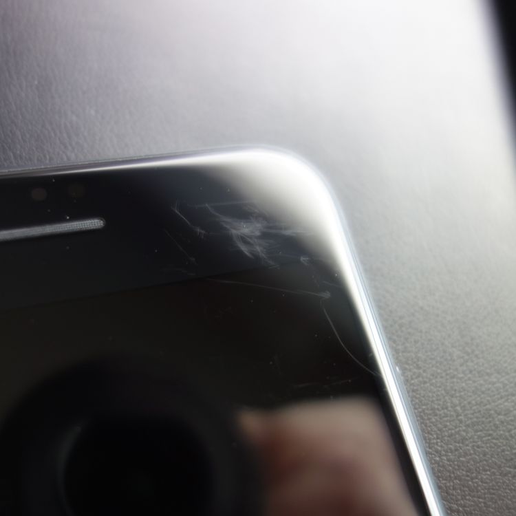��SIM�ե꡼��iPhoneSE3 64GB �ߥåɥʥ��� ����98�� �������¡�