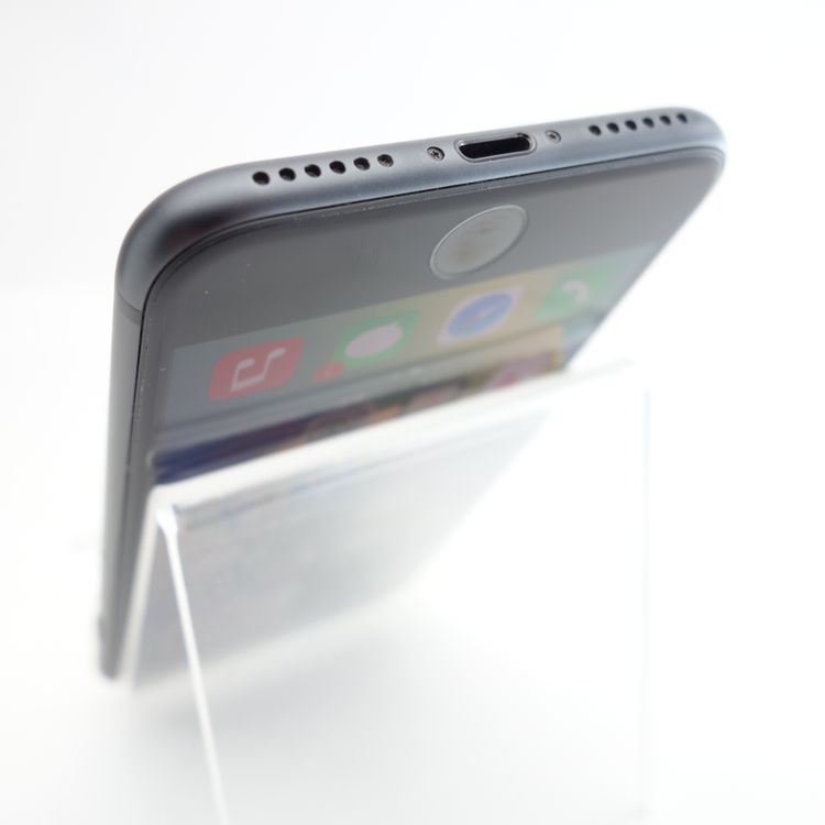 ��SIM�ե꡼��iPhone8 64GB ���ڡ������쥤 ����100�� �������¡�