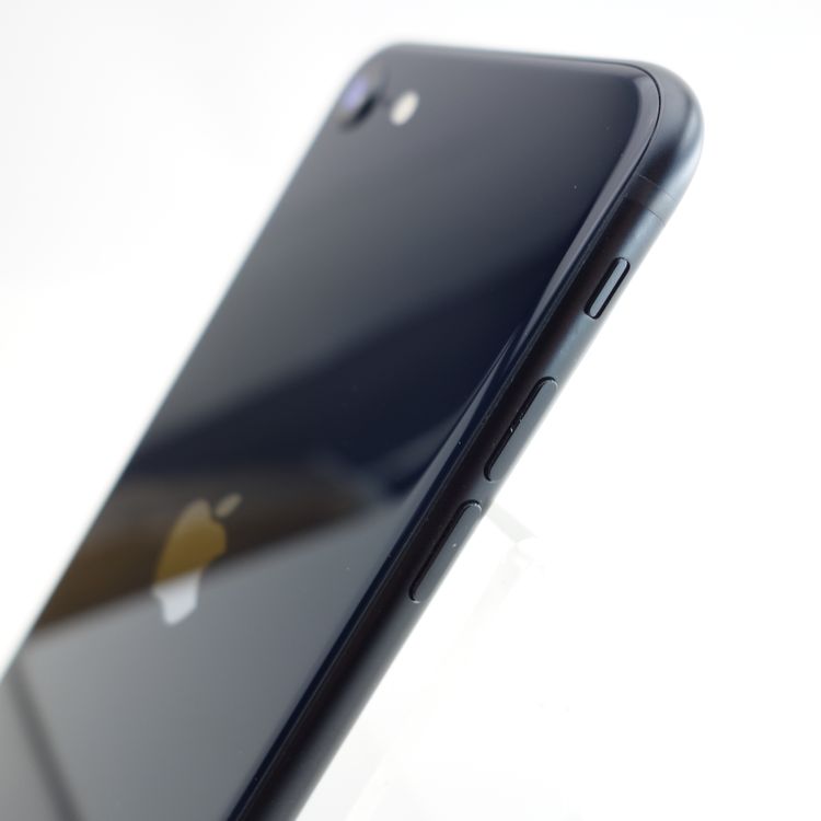 ��SIM�ե꡼��iPhoneSE3 64GB �ߥåɥʥ��� ����93�� �������¡�